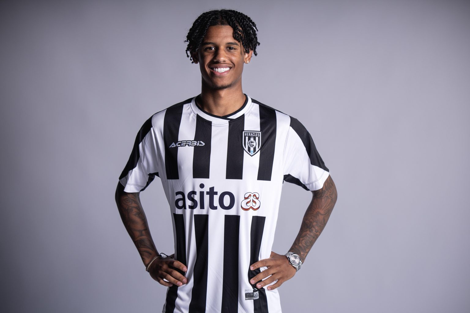 heracles-almelo-huurt-mimeirhel-benita-van-feyenoord-heracles-almelo